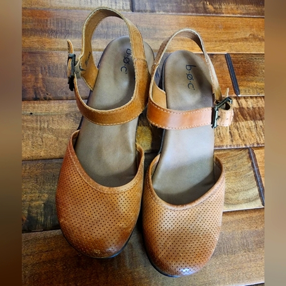 boc Shoes - BOC leather brown clog platform women shoes size 9
